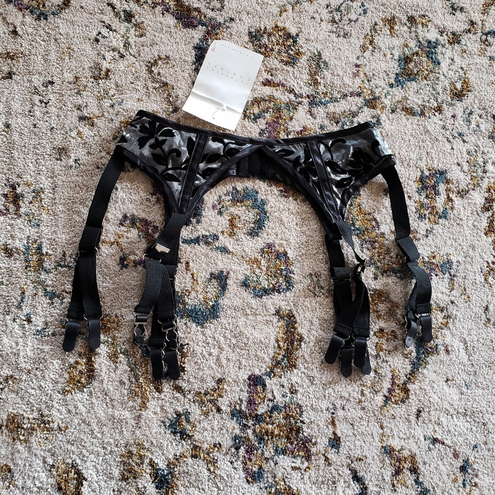 NWT (25" + waist) Catherine Coatney exotic